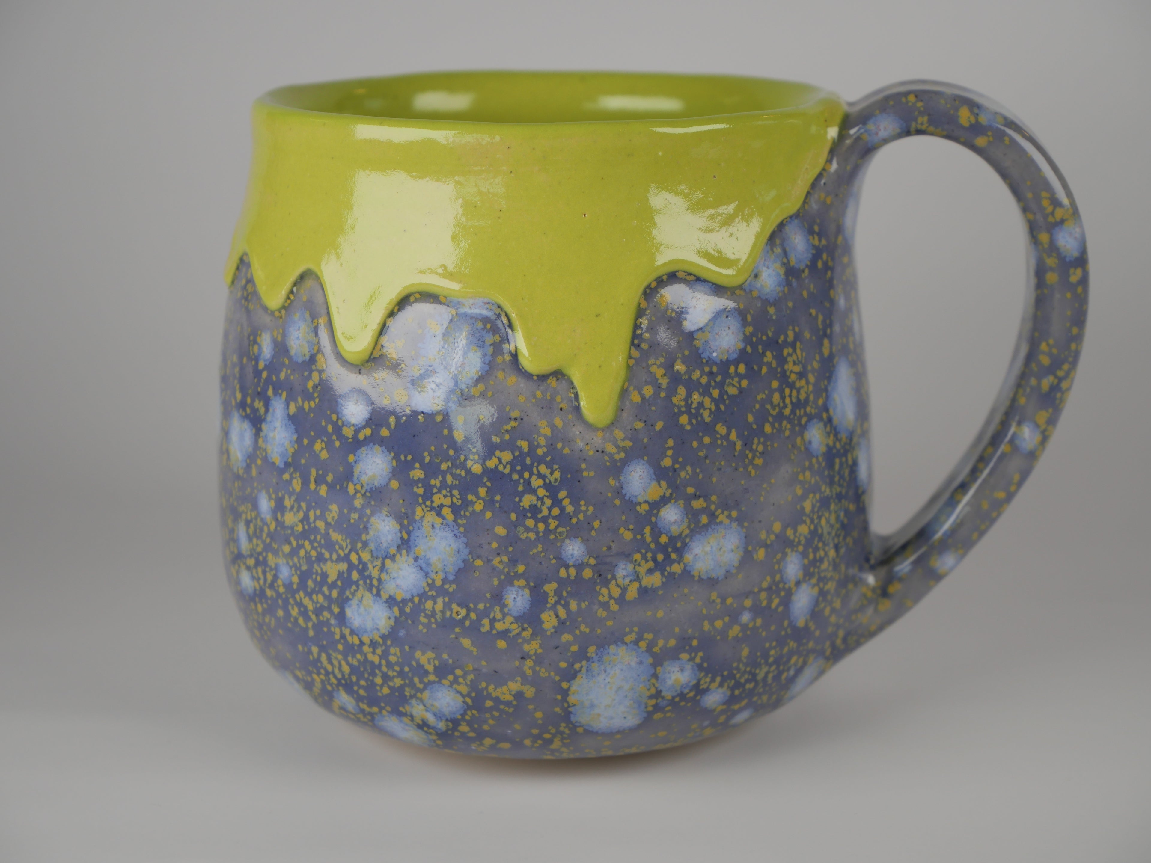 Periwinkle Cauldron Mug 2
