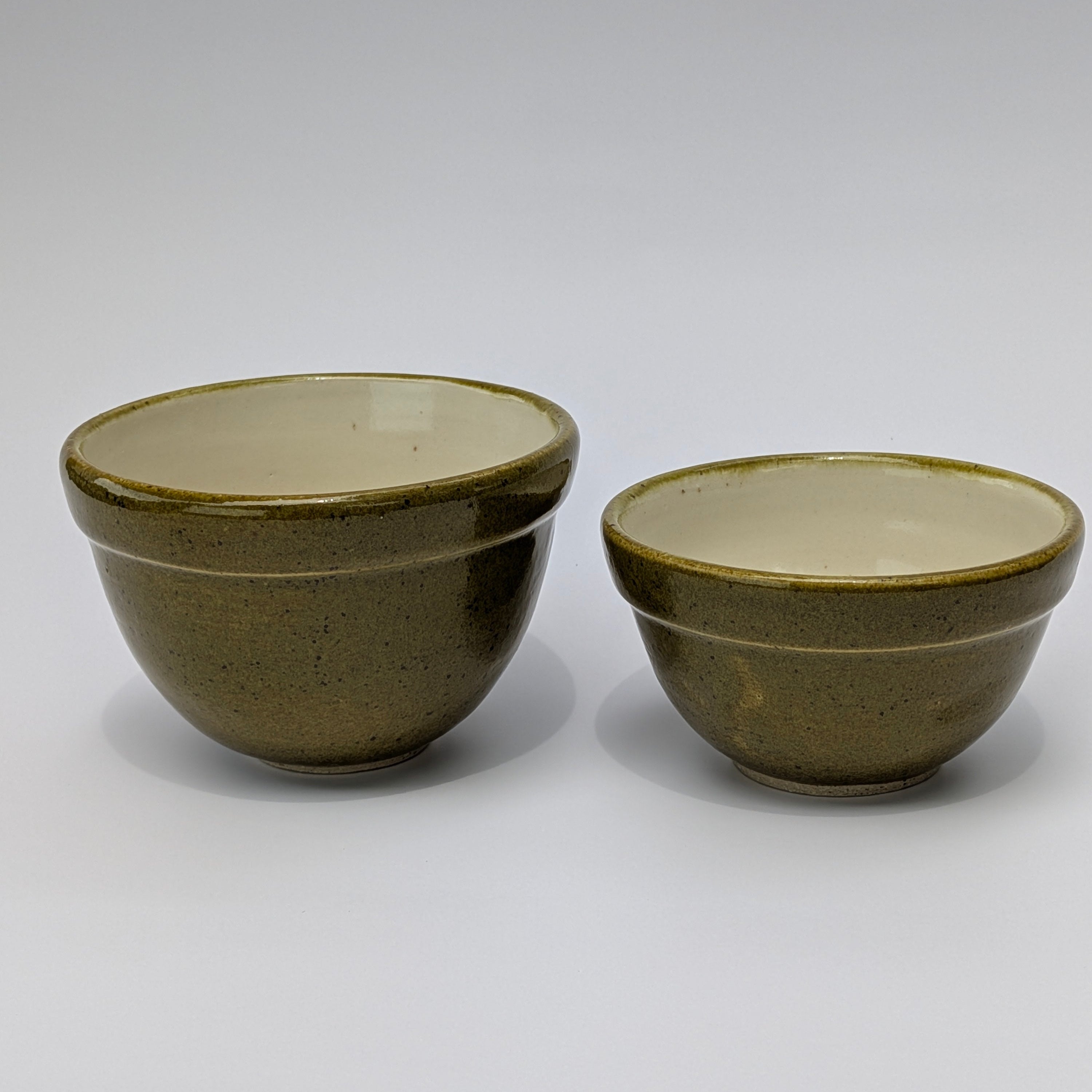 Speckle Olive Seasoning bowls