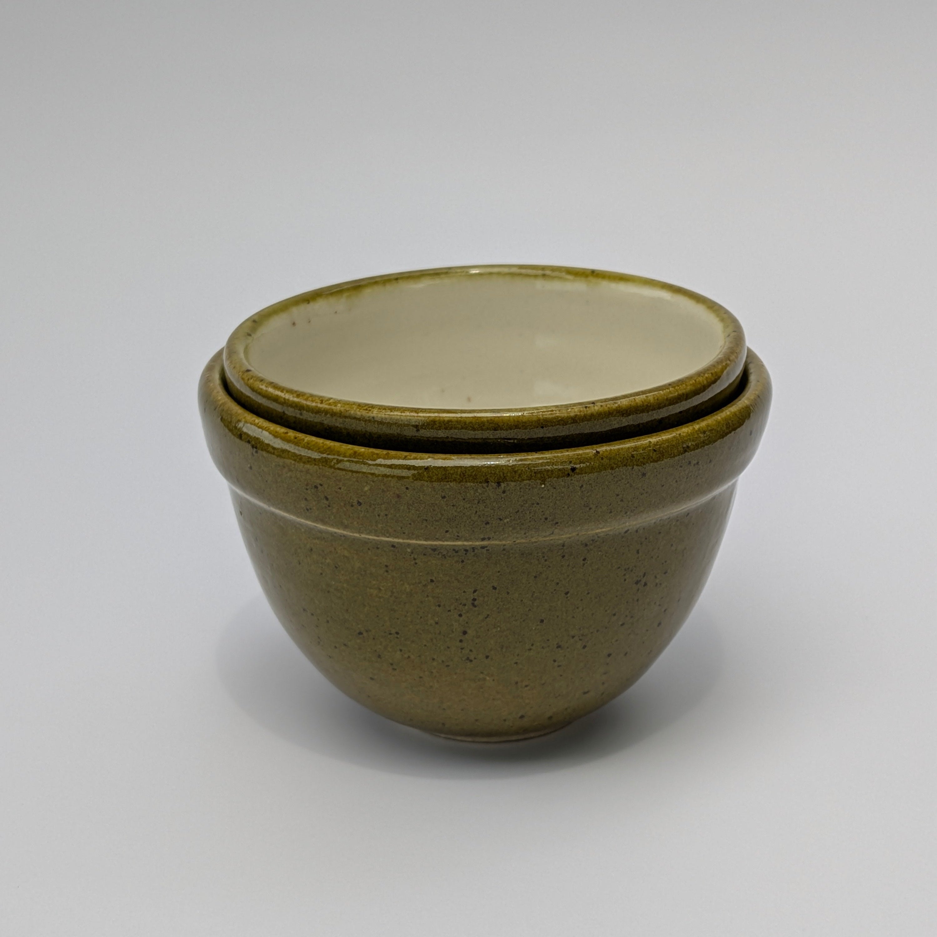 Speckle Olive Seasoning bowls