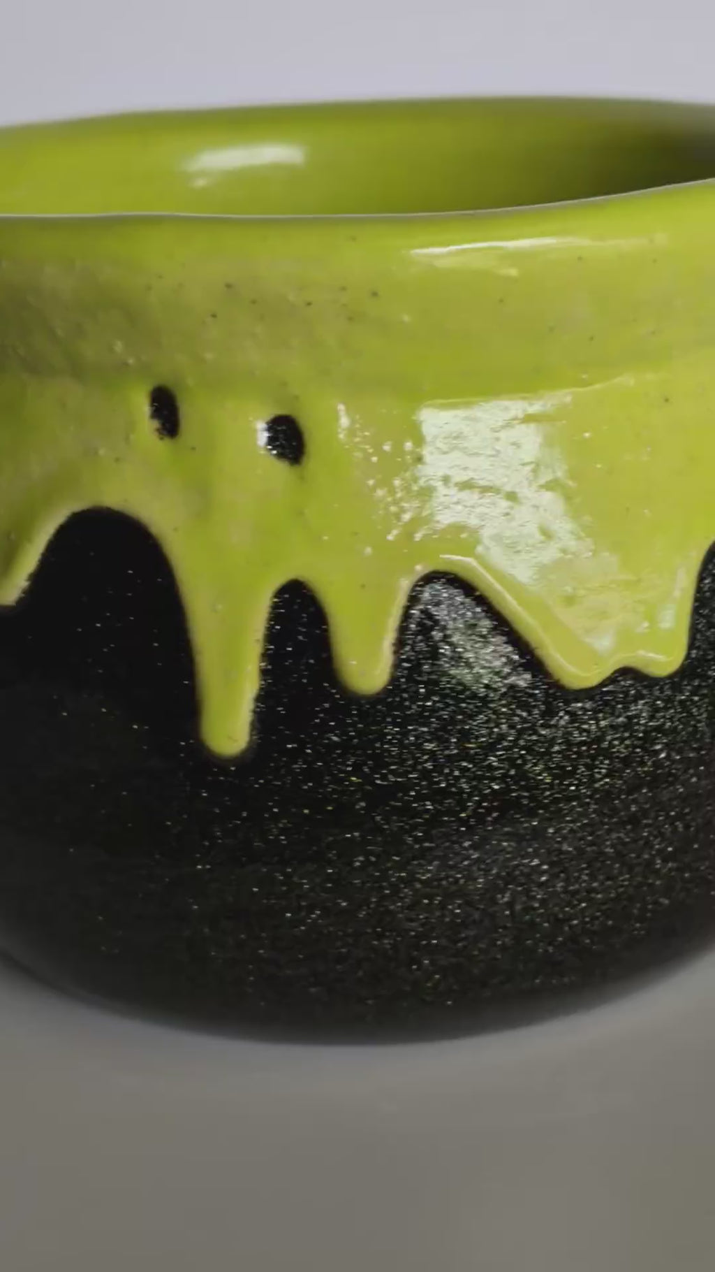 Small Cauldron 8