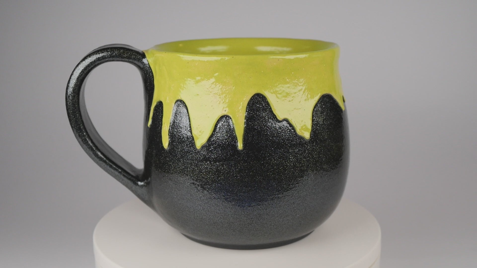 Classic Cauldron Mug 1