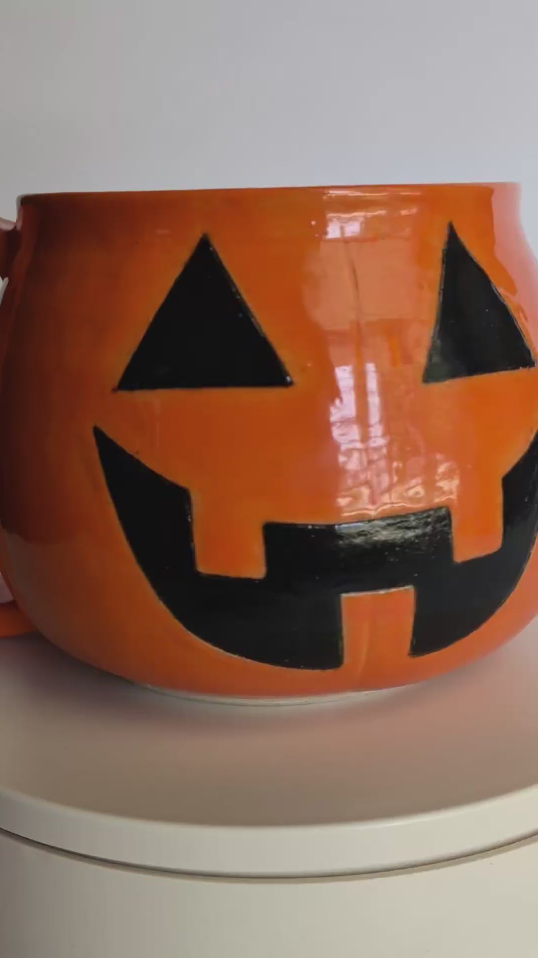 Jack-O-Lantern Mug 1