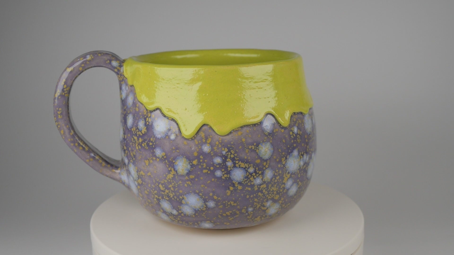 Periwinkle Cauldron Mug 5