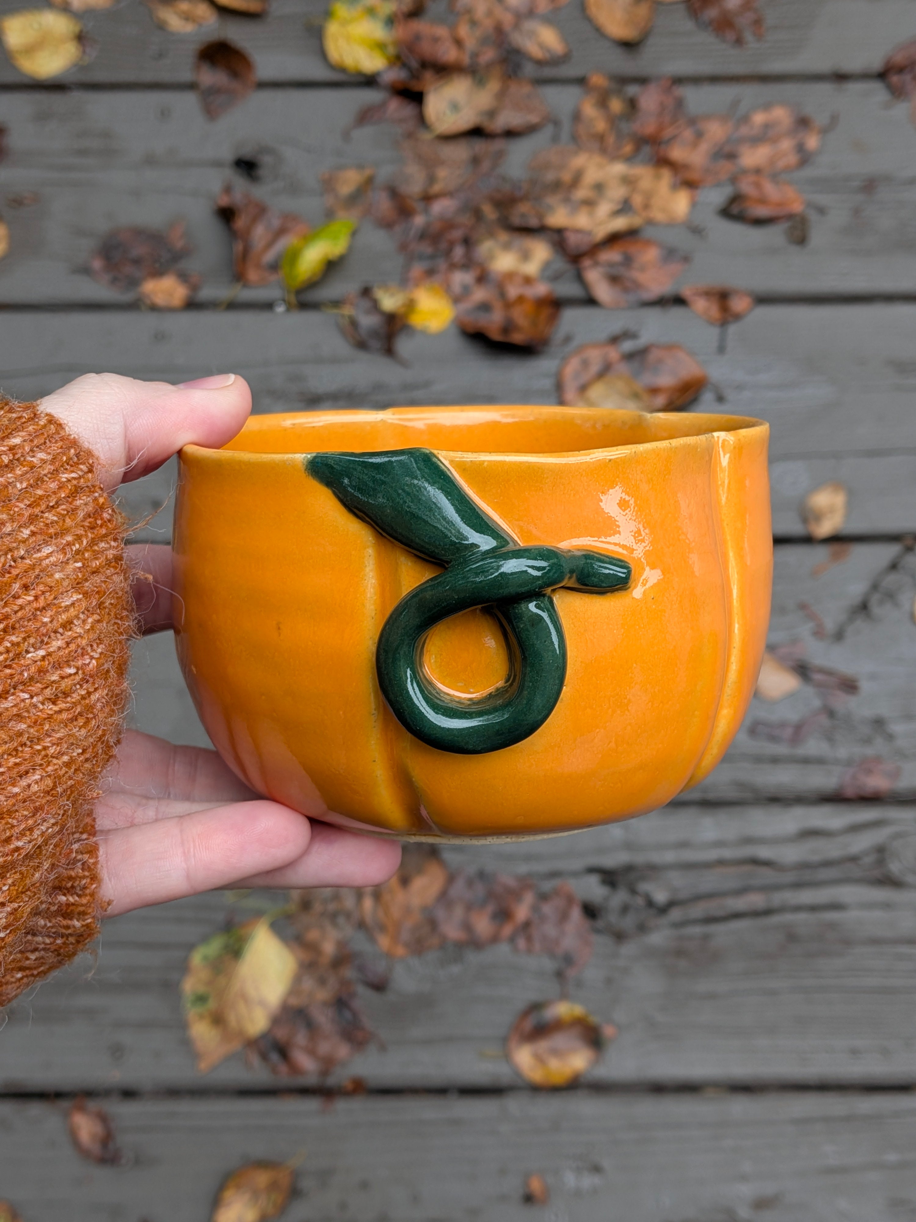 Pumpkin Bowl small