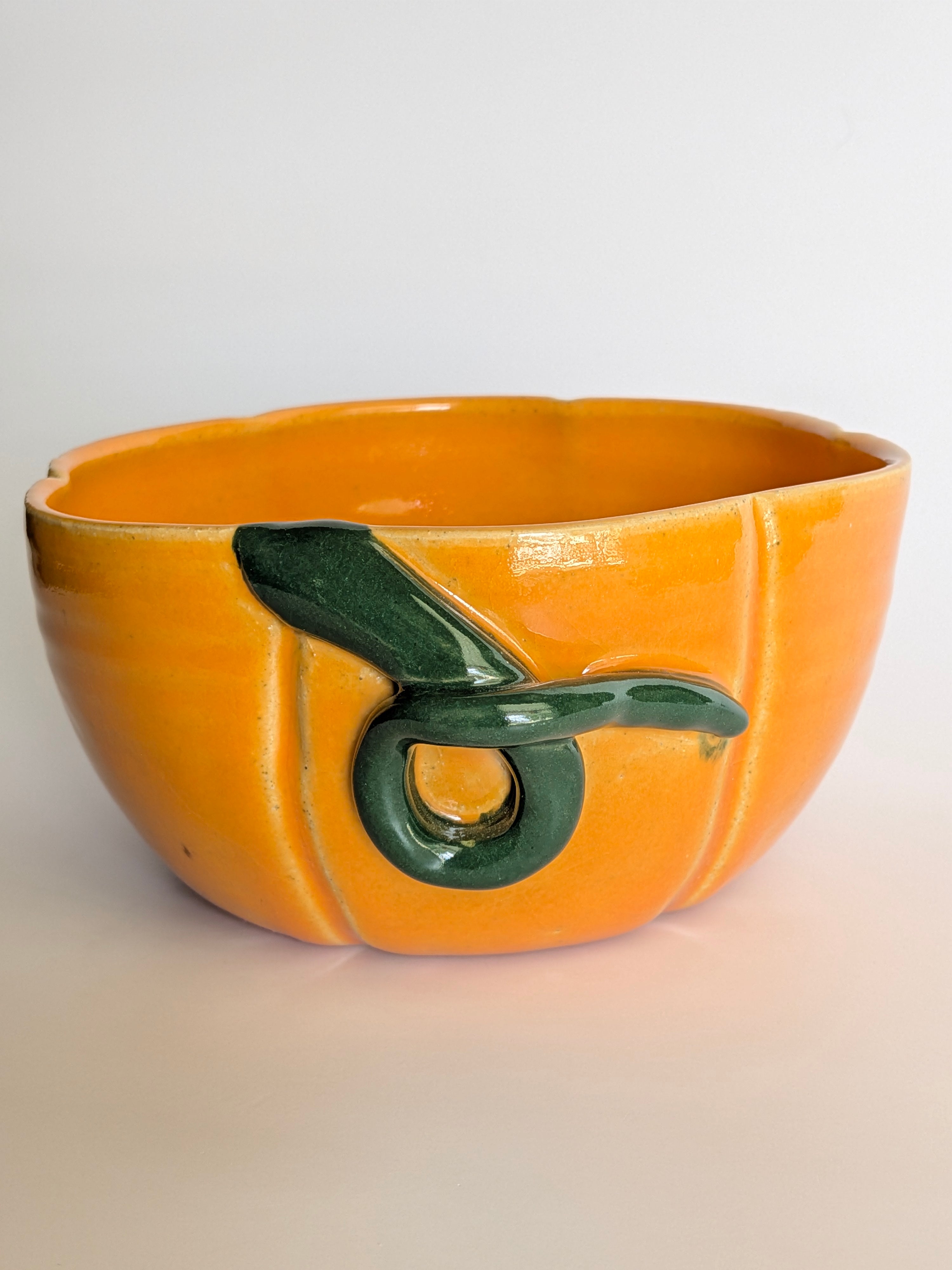 Pumpkin bowl large 1