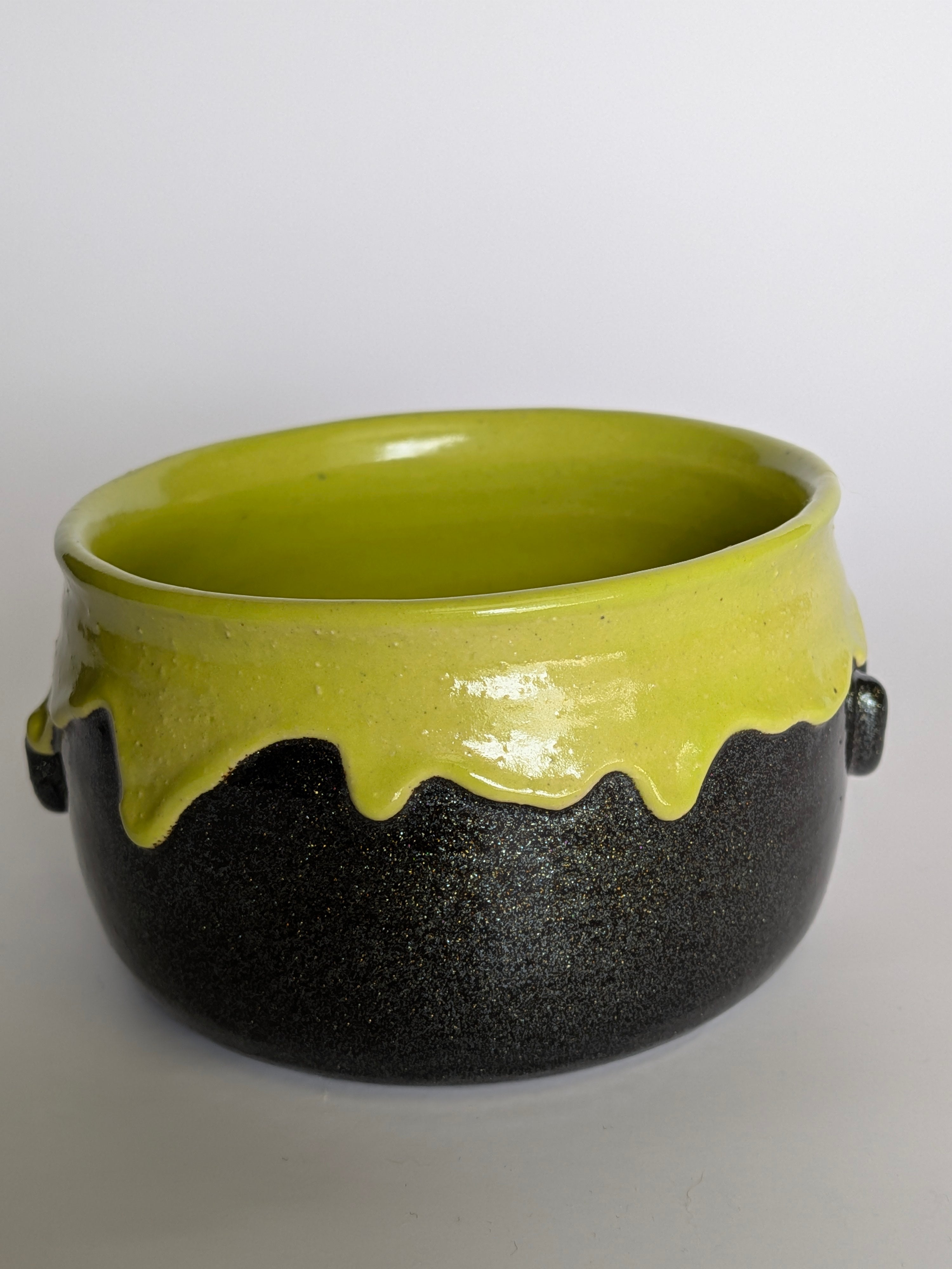 Small Cauldron 10