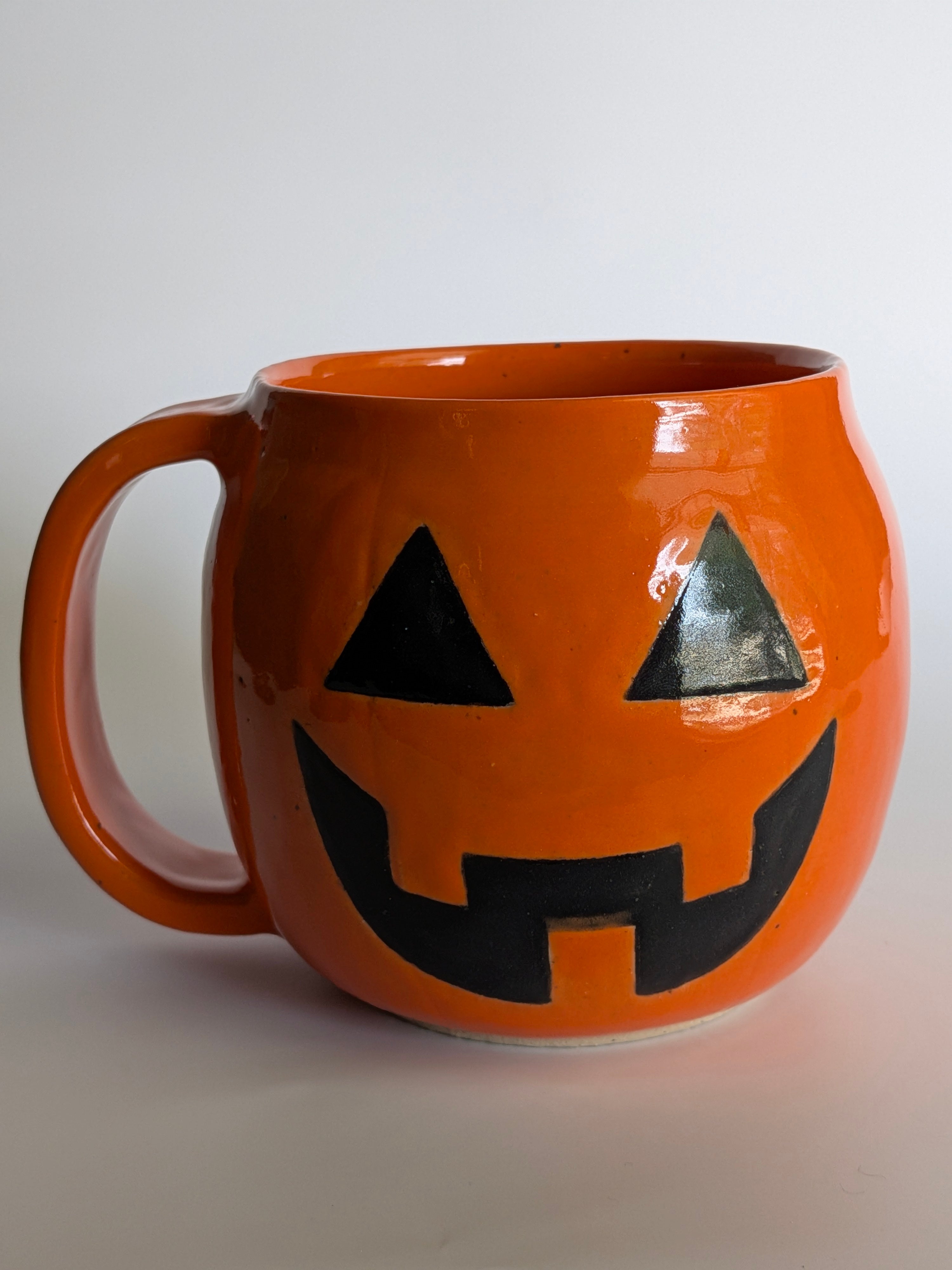 Jack-o-Lantern Mug 4