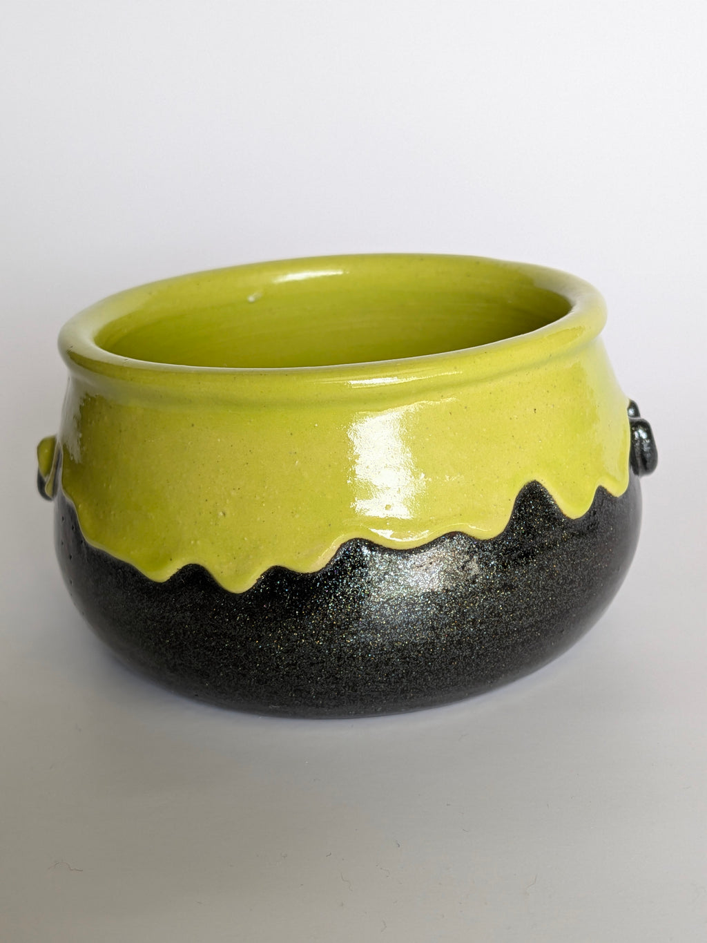 Small Cauldron 4