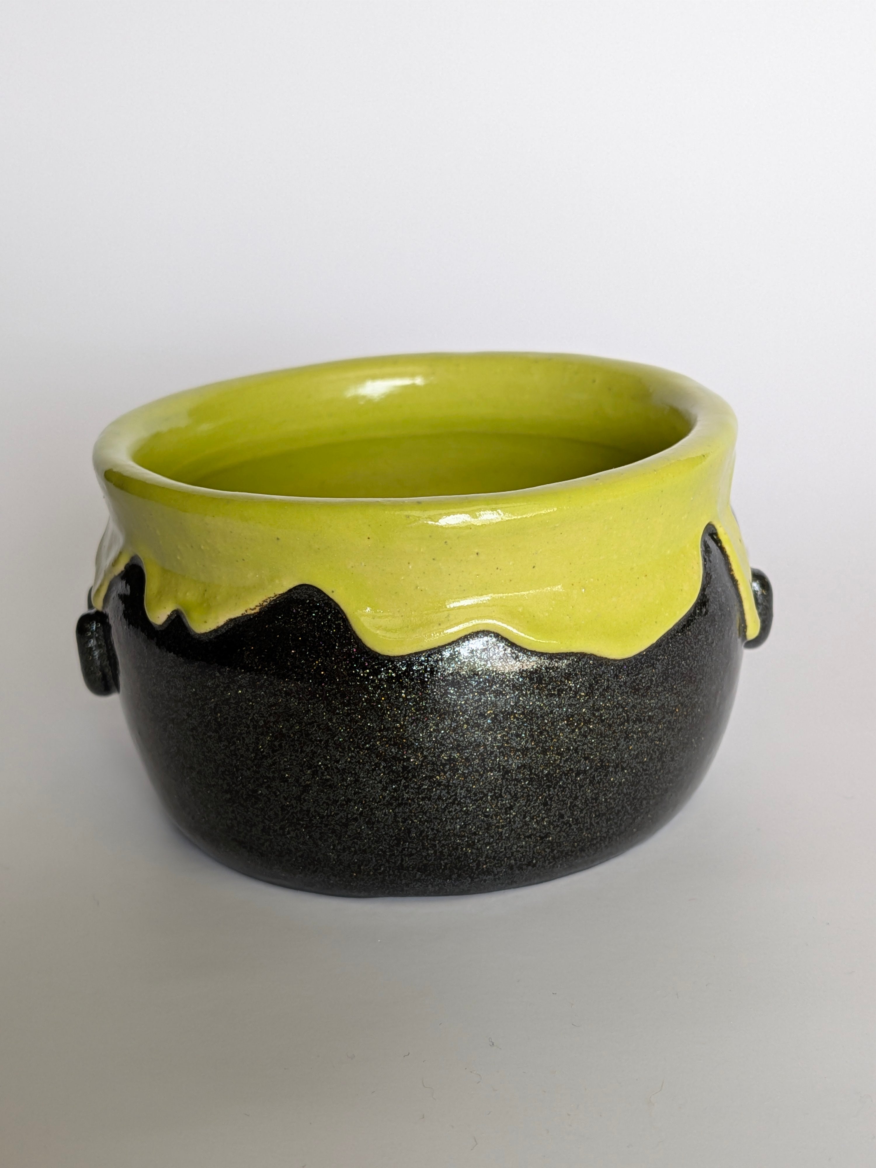 Small Cauldron 7