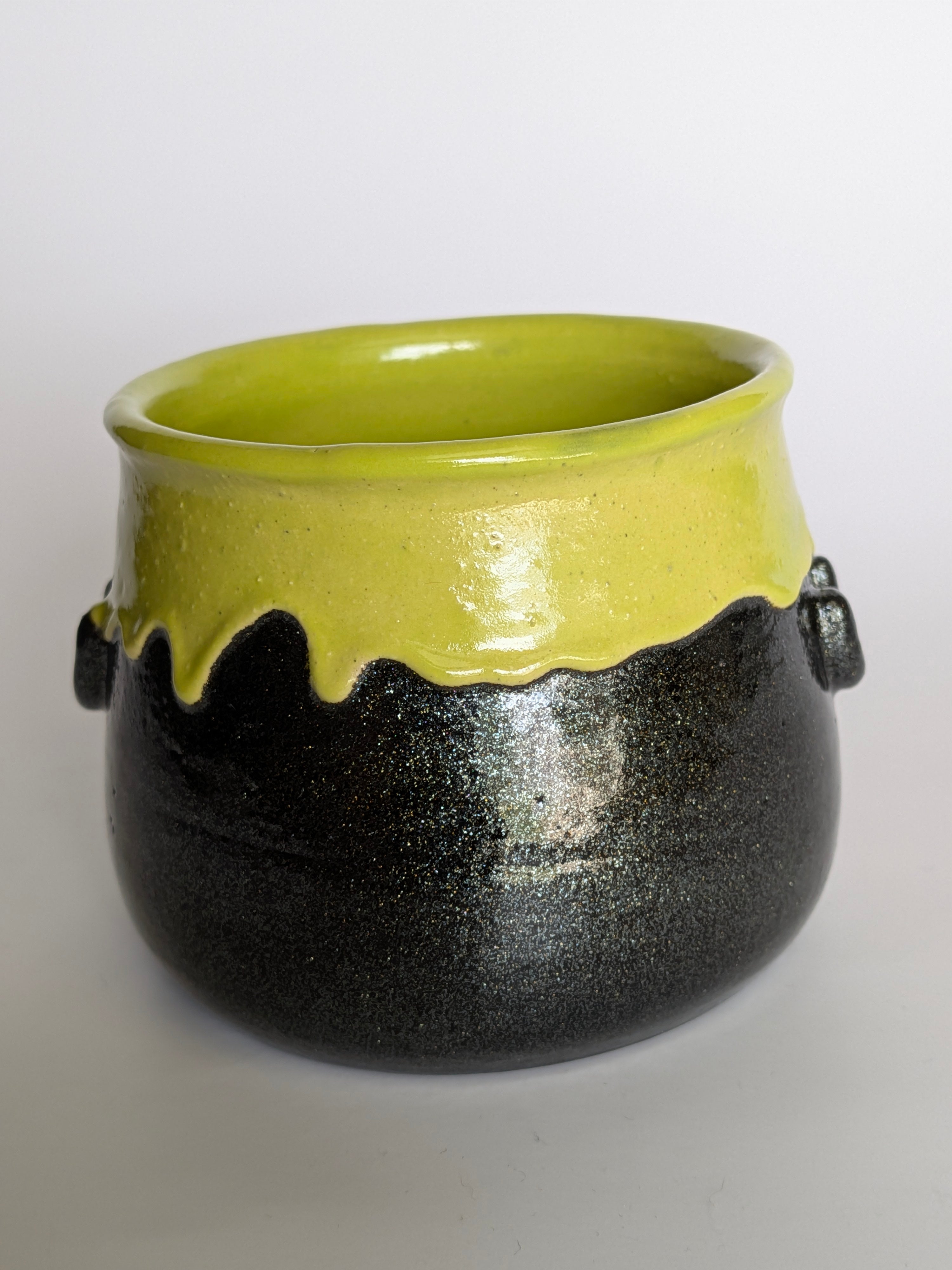 Small Cauldron 6