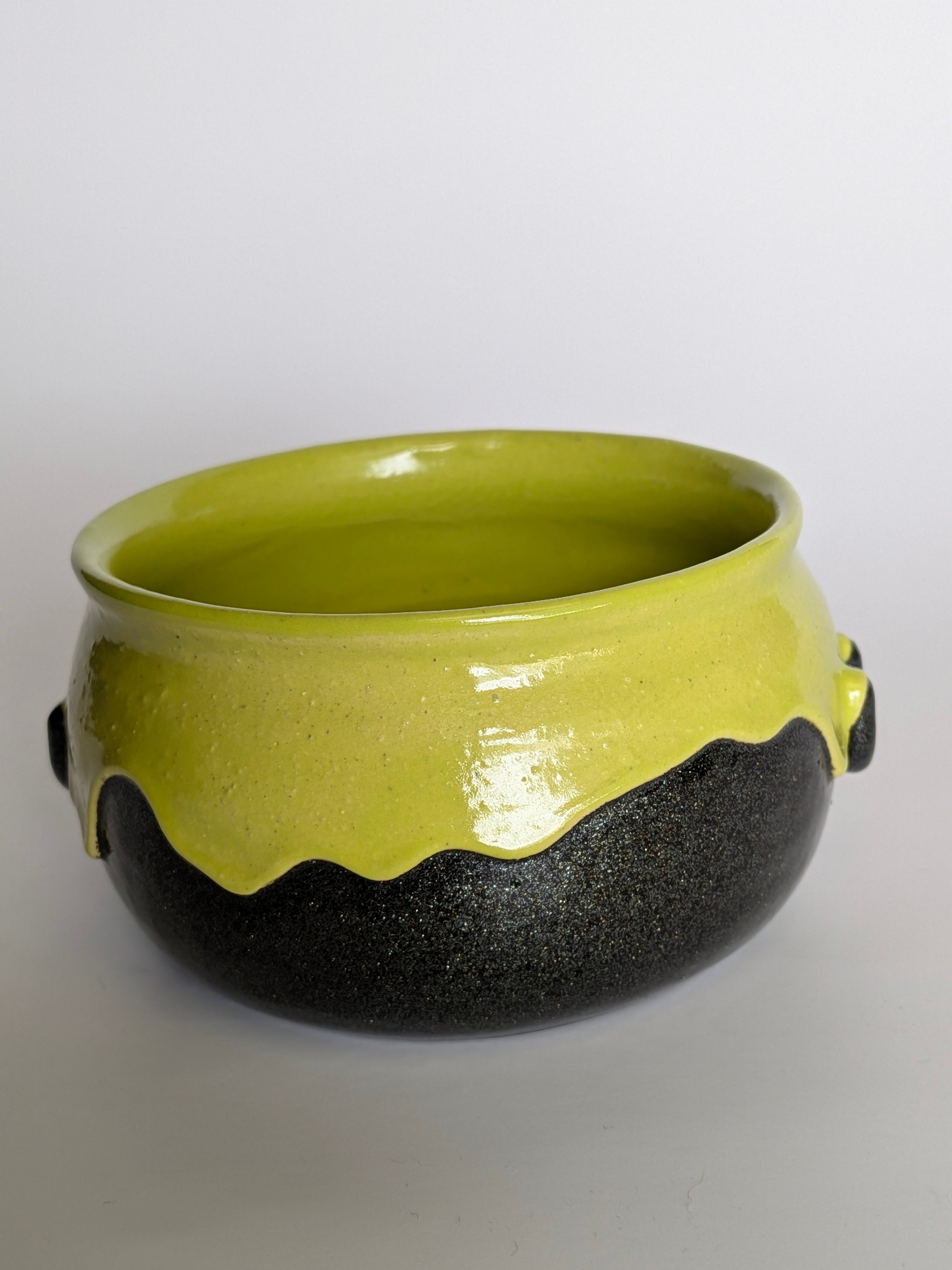 Small Cauldron 11