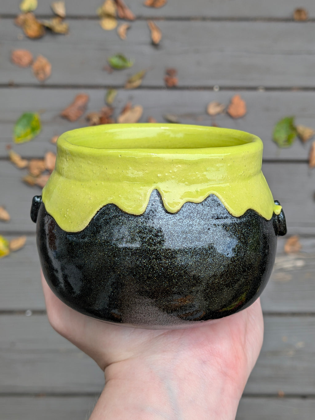 Small Cauldron 12