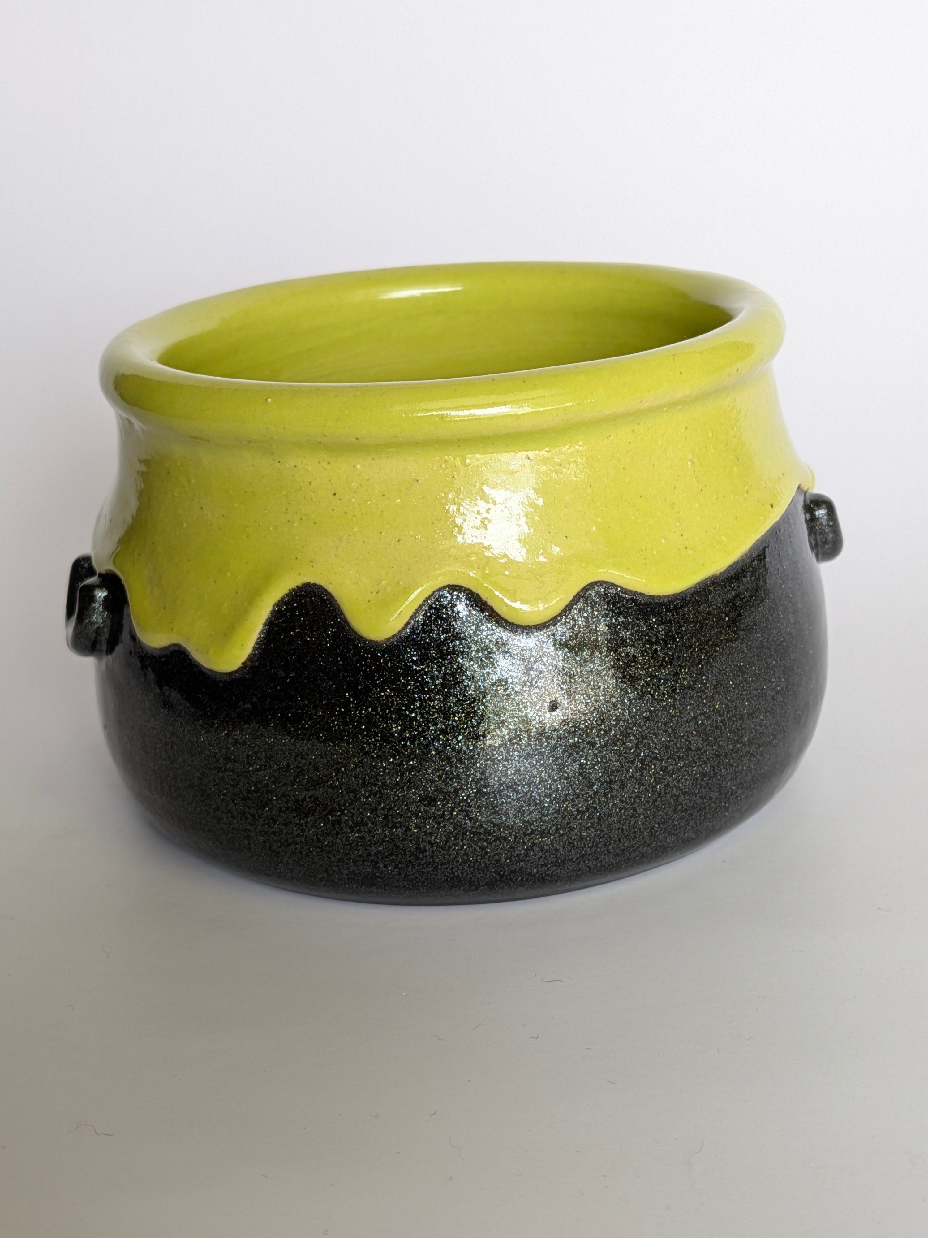 Small Cauldron 2