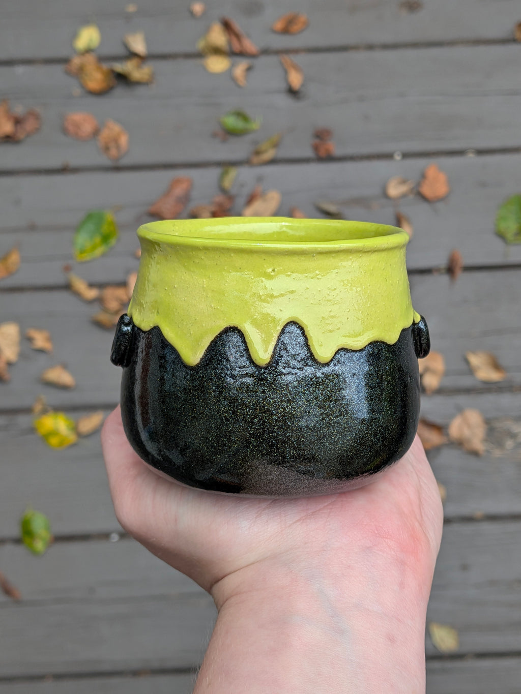 Small Cauldron 6